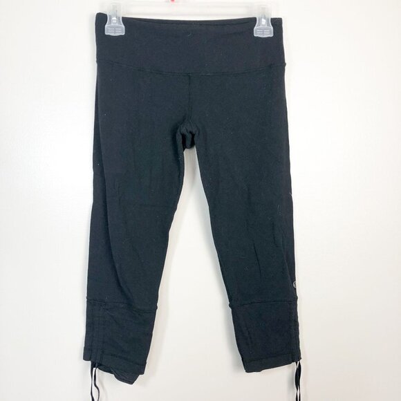 Lululemon Black Drawstring Hem Cropped Leggings 8 - Picture 1 of 6